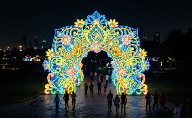Light sculpture display at Dubai Garden Glow in Zabeel Park